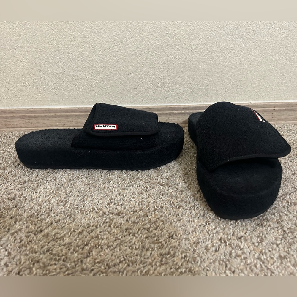 Hunter Women's Terry Towelling Black Fuzzy Slide Sandals Women's Size 10 Slip on